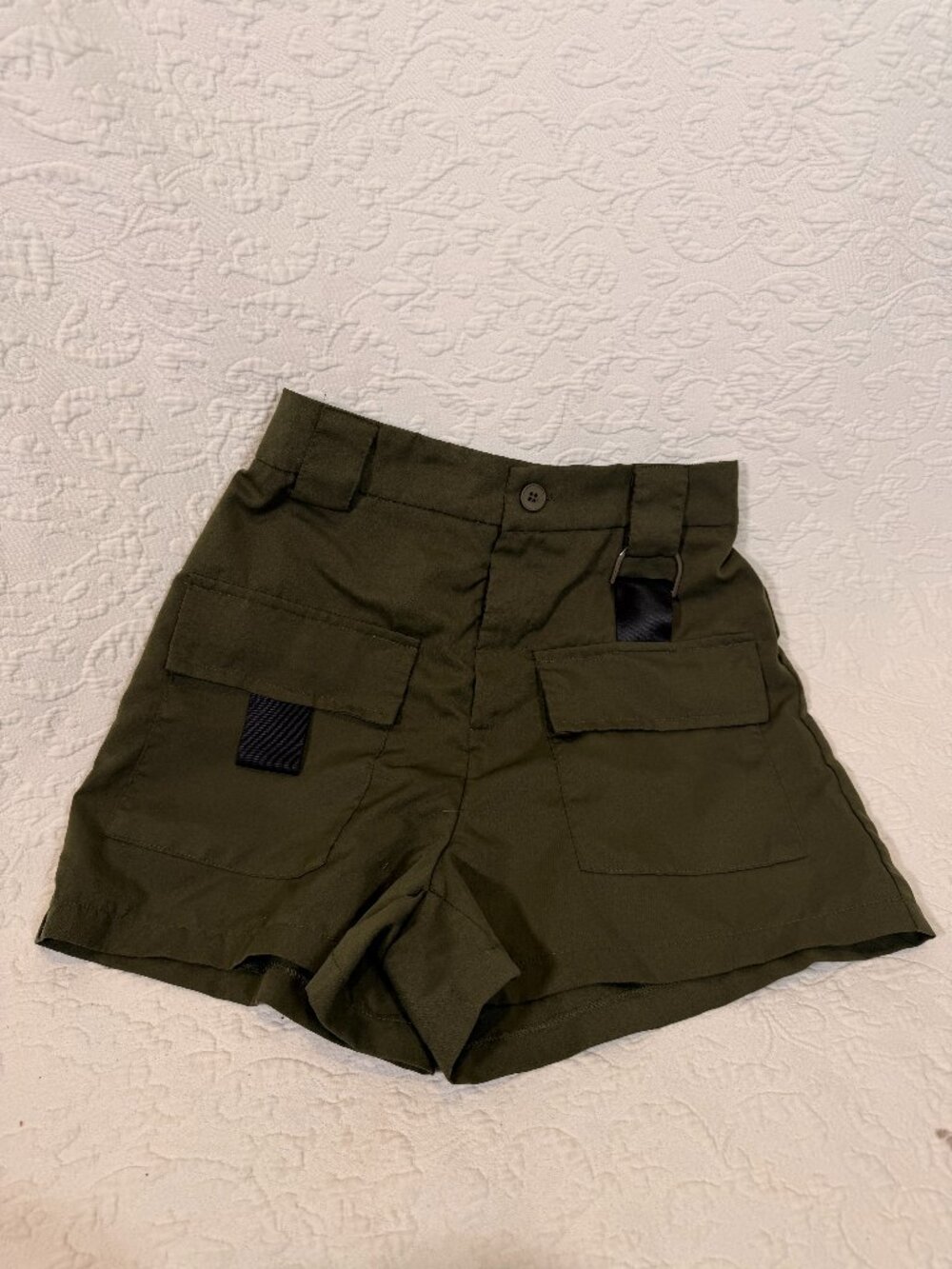 Olive Cargo Shorts w/Black Utility Belt
